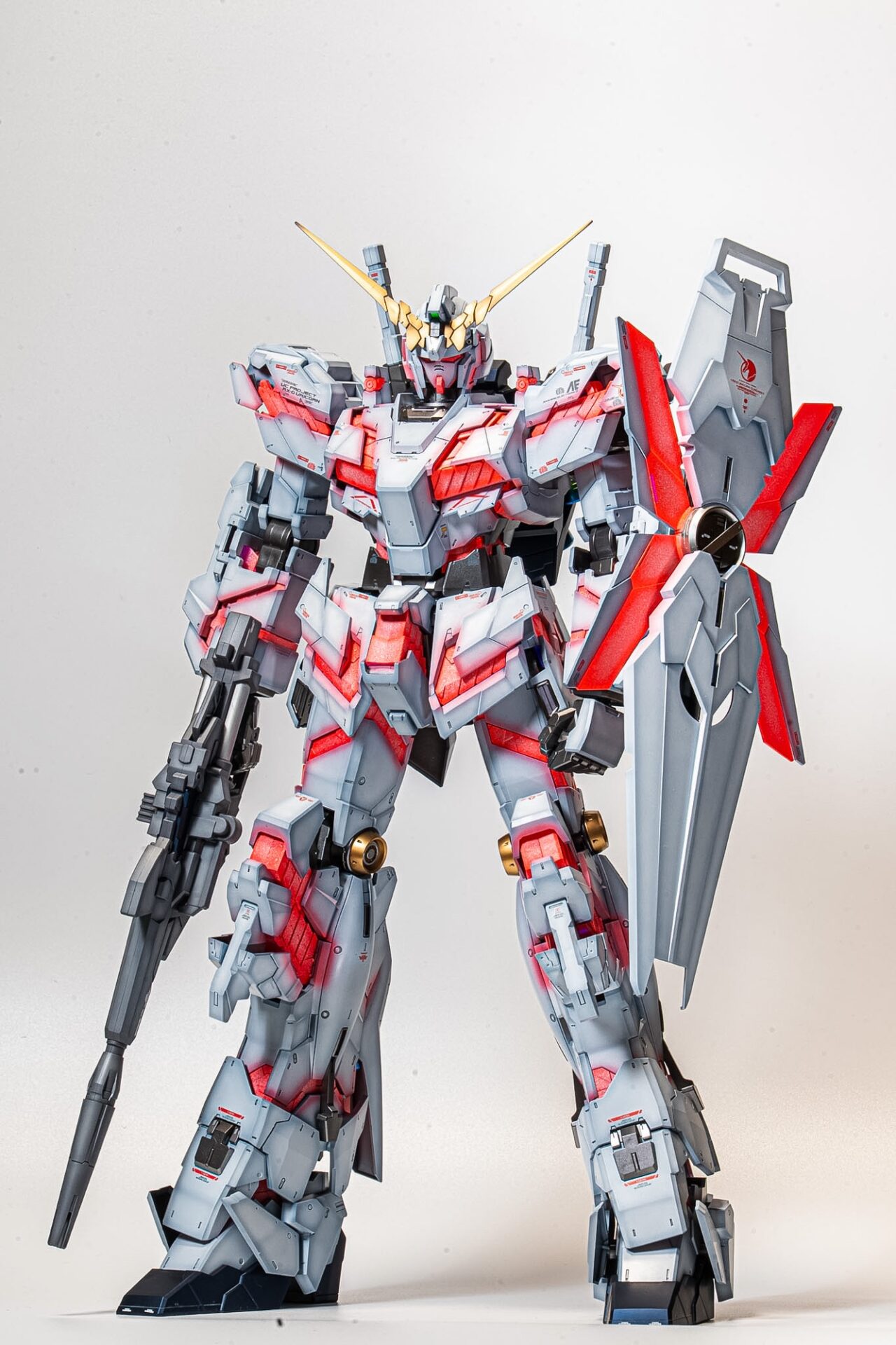 メガサイズ 1/48 ユニコーンガンダム デストロイモード 改修 全塗装 完成品 メガサイズモデル 1/48 ユニコーンガンダム（デストロイモード）全塗装