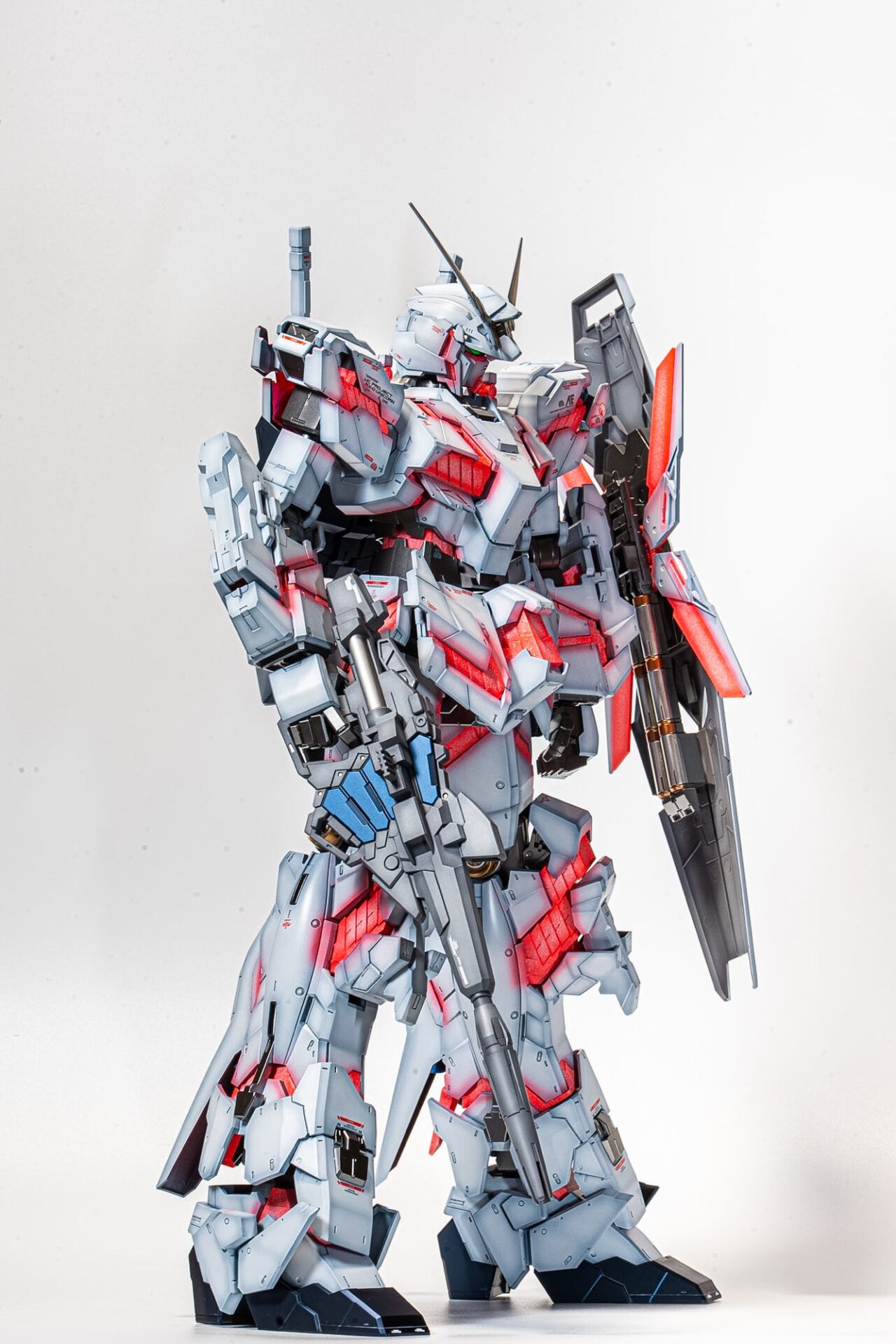 メガサイズモデル 1/48 ユニコーンガンダム（デストロイモード）全塗装